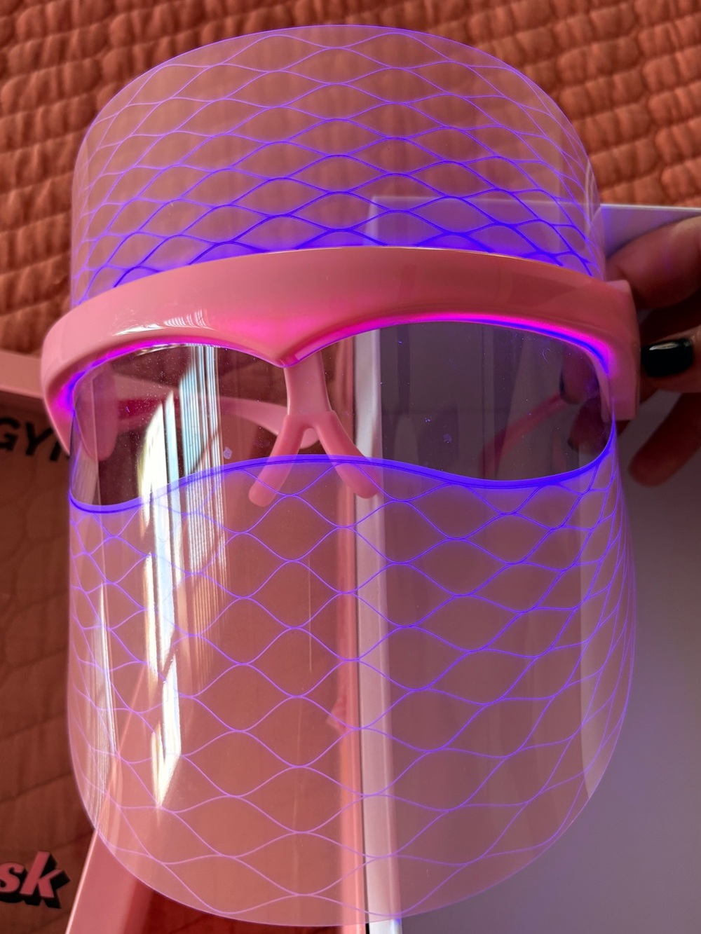 Skin Gym Wrinklit LED Mask - Picture 3 of 4